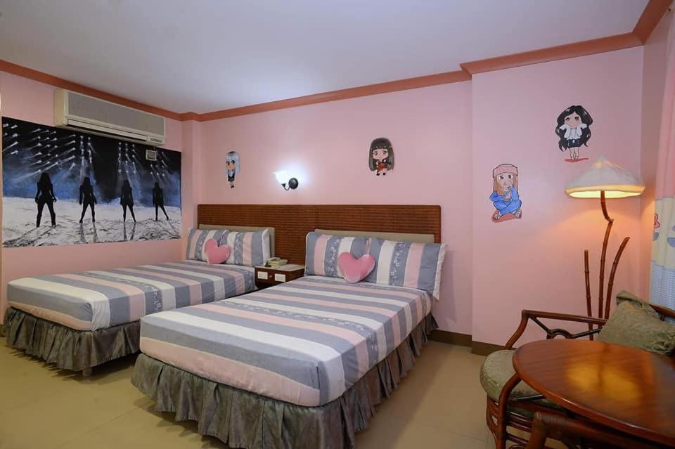 The Golden Pine Hotel Baguio City Bagian luar foto