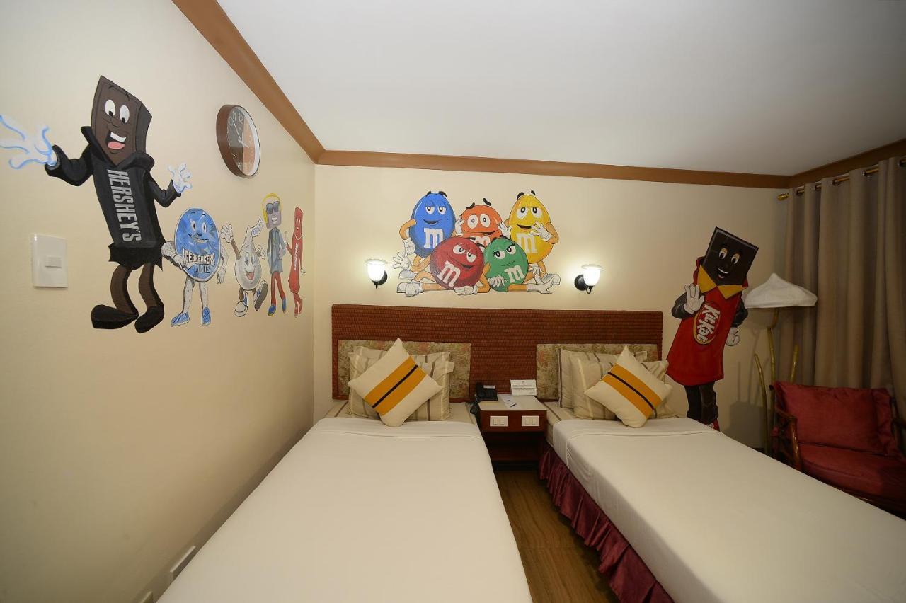 The Golden Pine Hotel Baguio City Bagian luar foto